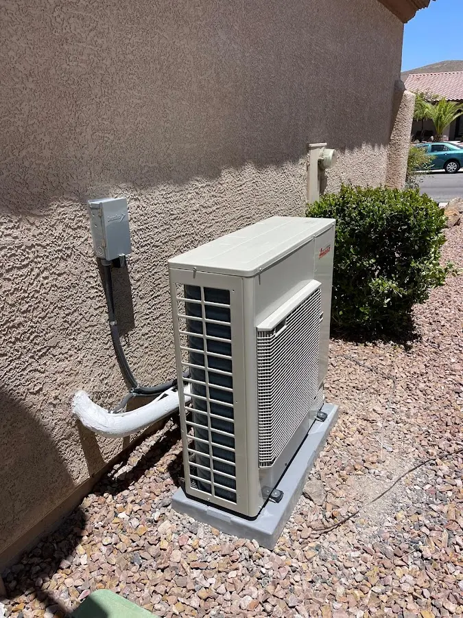 Residential air conditioning condenser unit in Fort Lee